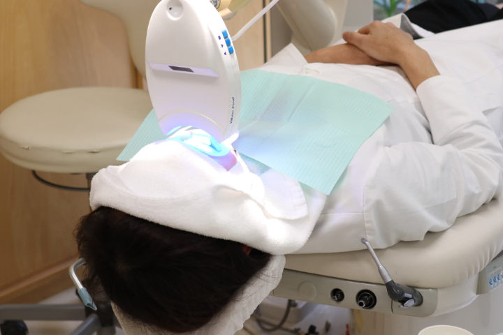 オフィスホワイトニングの様子